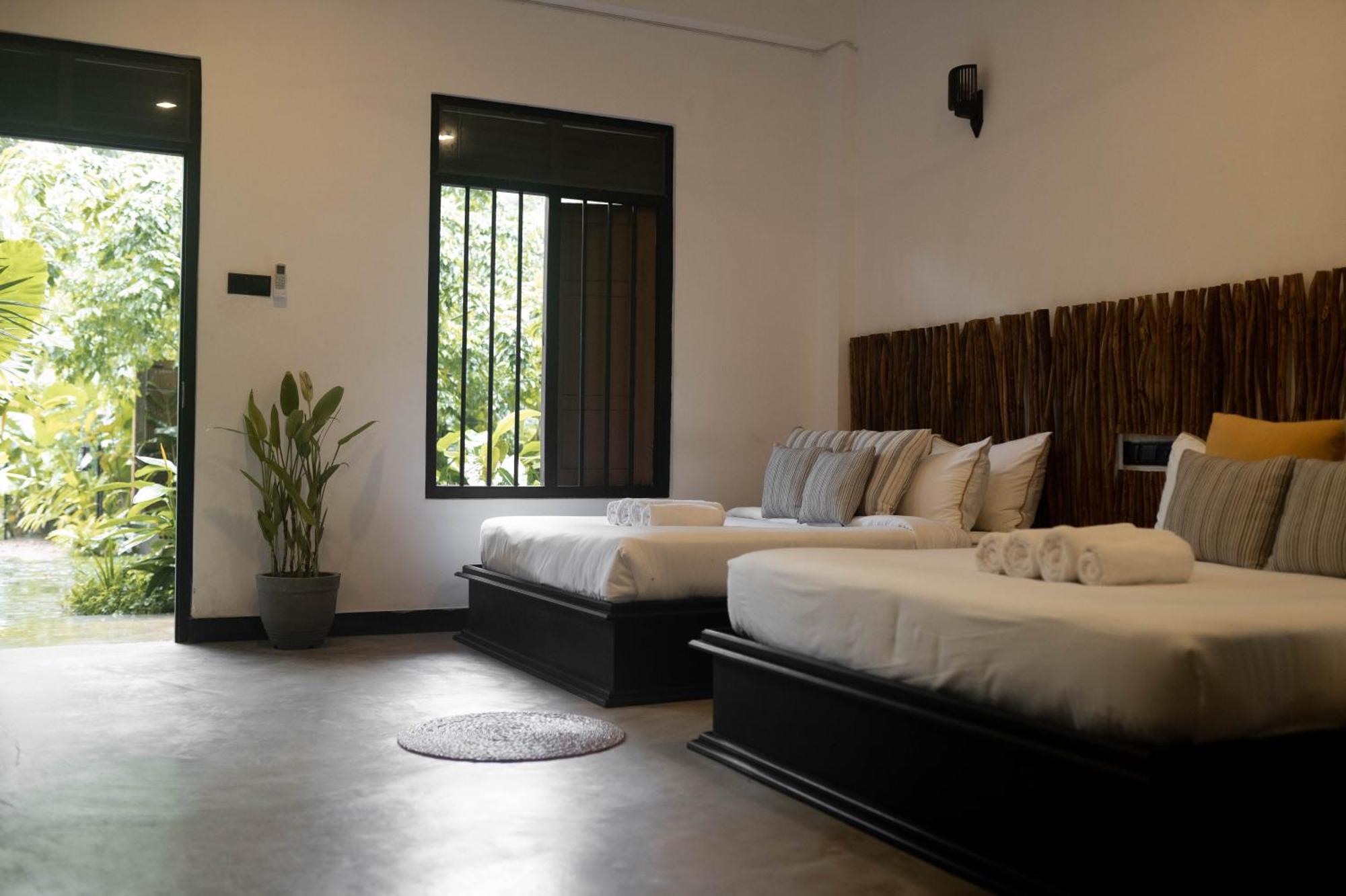 Banana Bunks Hostel